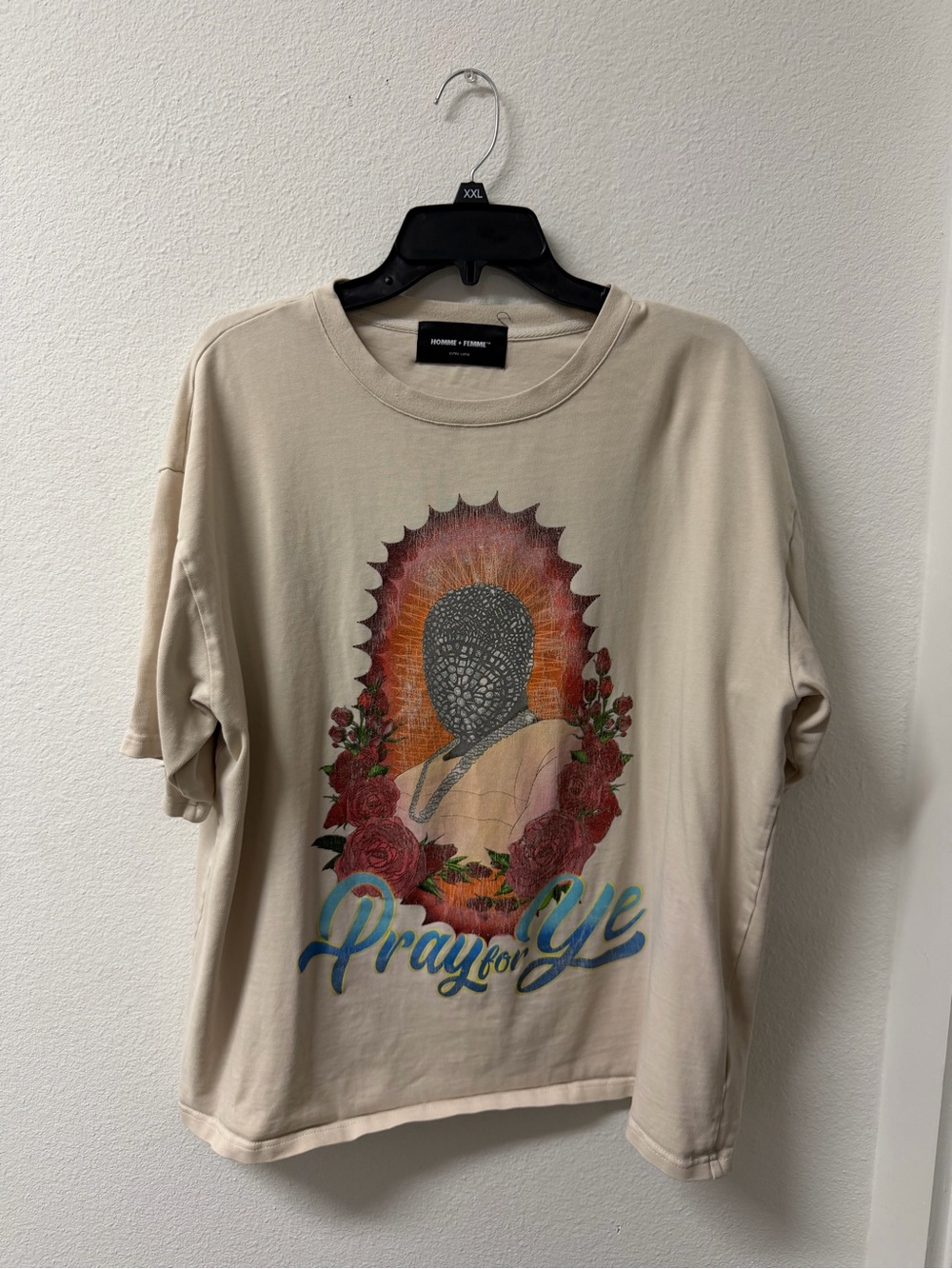 Unknown Brand Beige 'Pray for Ye' Graphic Short Sleeve Tee